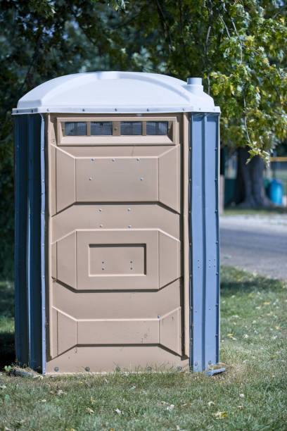Porta potty delivery and setup in Laurel, DE